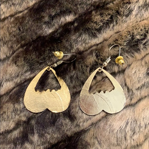 💜💜💜 3/$30 Vintage 60’s Blue enamel inlay w/ peach flower earrings #A103 - Picture 2 of 3